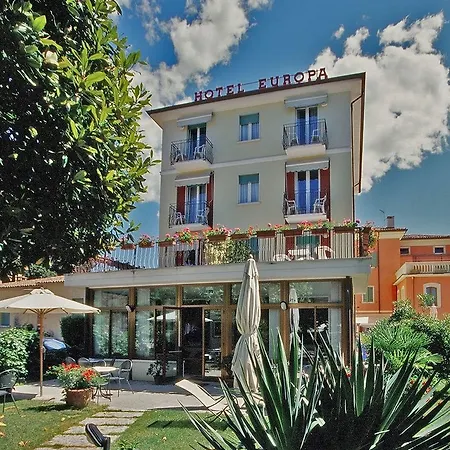Hotel Europa 3*