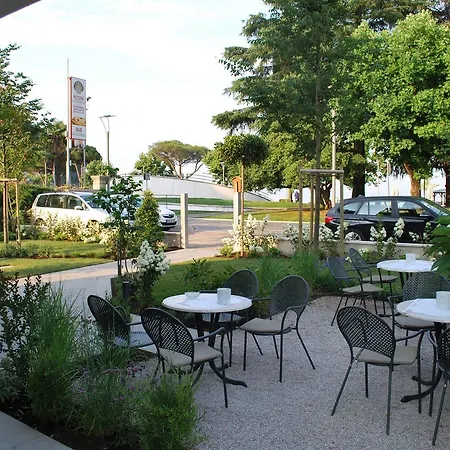 Hotel Europa 3*