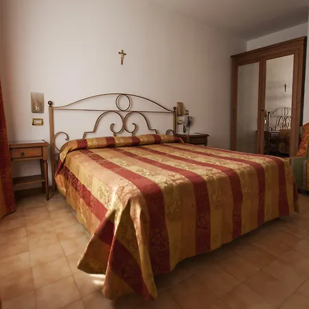Europa Szálloda 3*