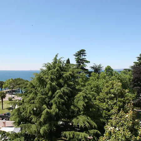 Europa Szálloda Garda